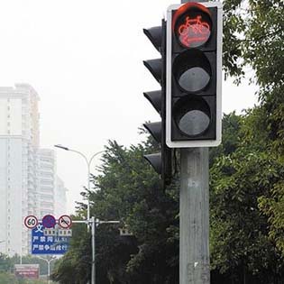 哈尔滨红绿指示灯 交通灯